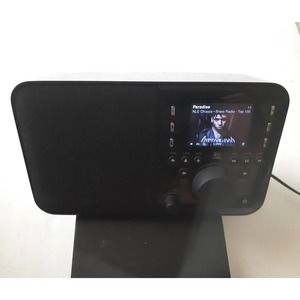 LOGITECH / UE SMART RADIO MODEL X-R0001 SQUEEZE BOX Works Perfect CLEAN